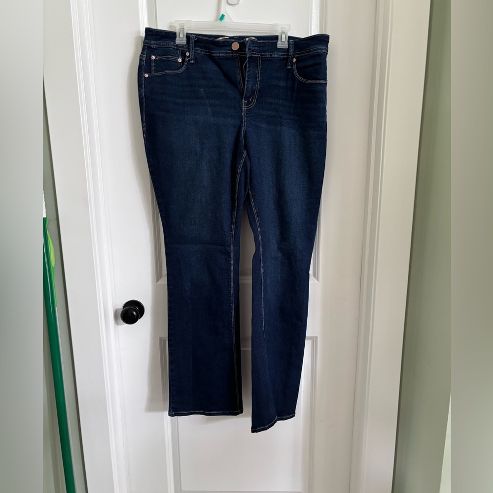 Seven7 Jeans